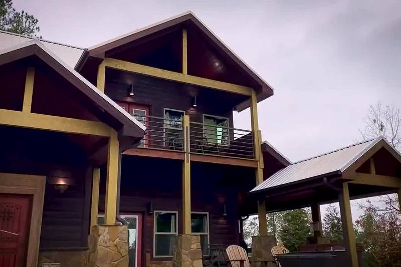 Adventure & relaxation await in these luxurious vacation cabins
